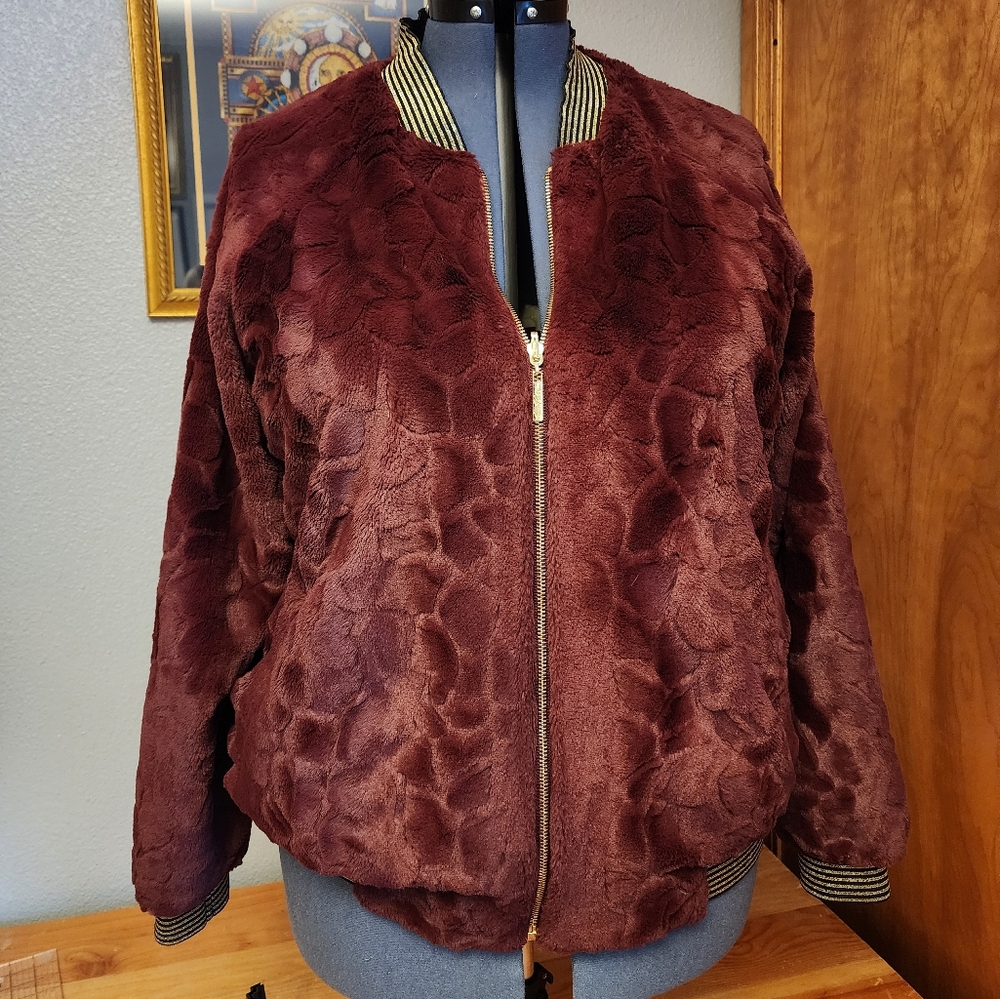 Seven7 Melissa McCarthy Luxurious Burgundy Faux Fur Jacket